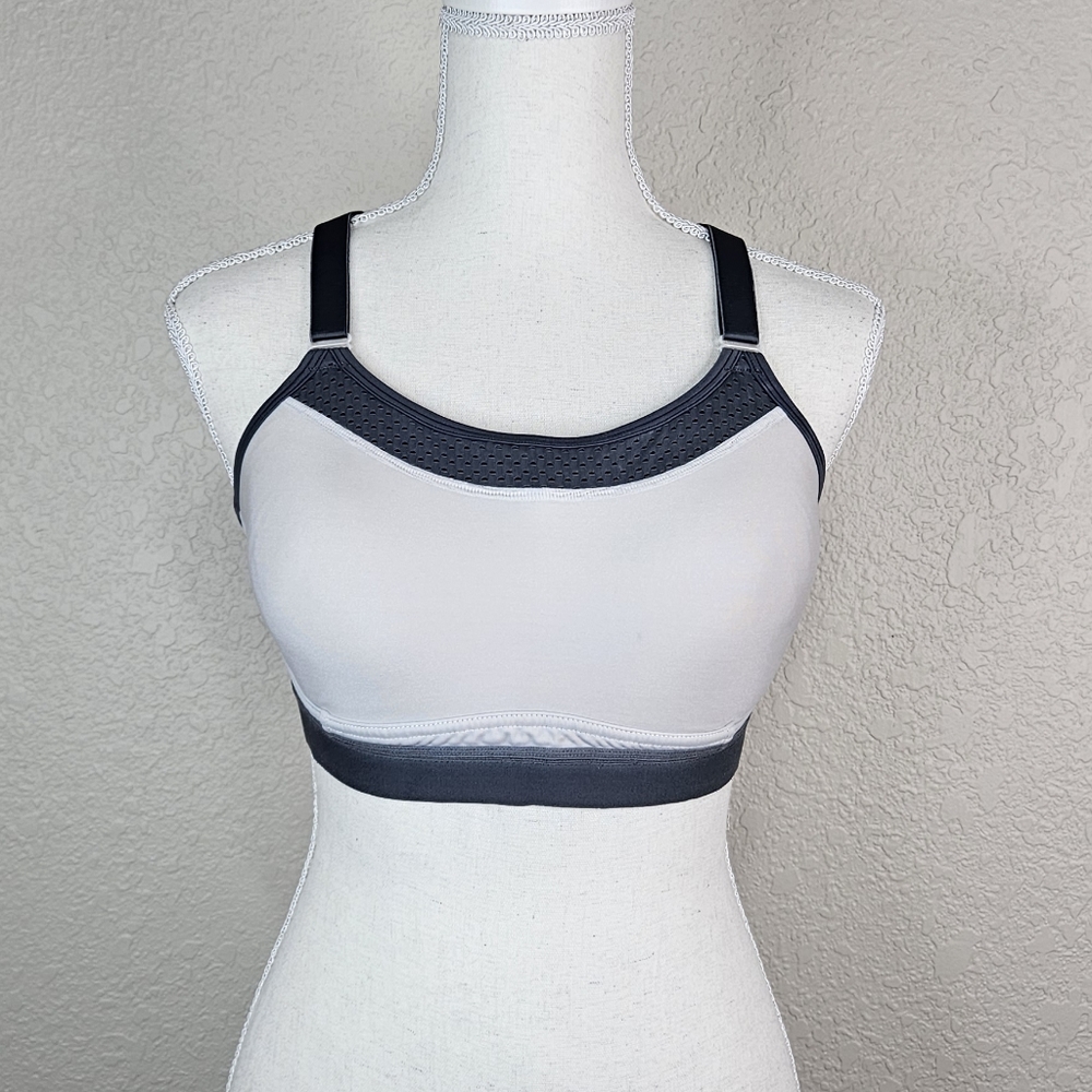 Champion Women's Sport Bra Max support XL gray and white colors